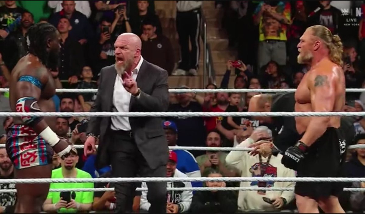 Anti WWE tweet media