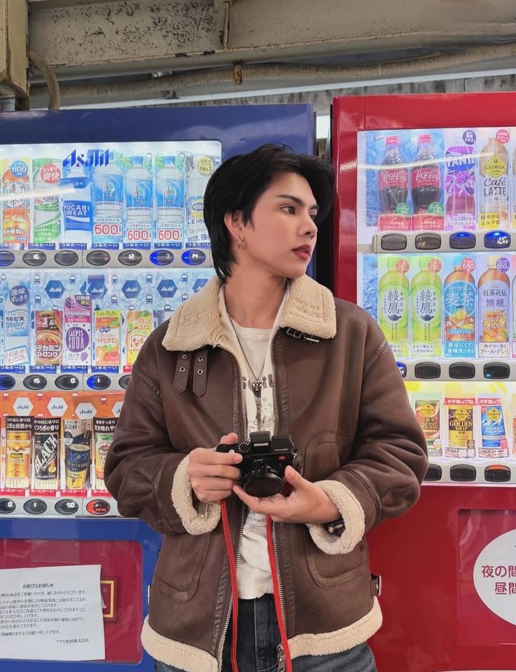 𝐩𝐞𝐚𝐜𝐡 tweet media