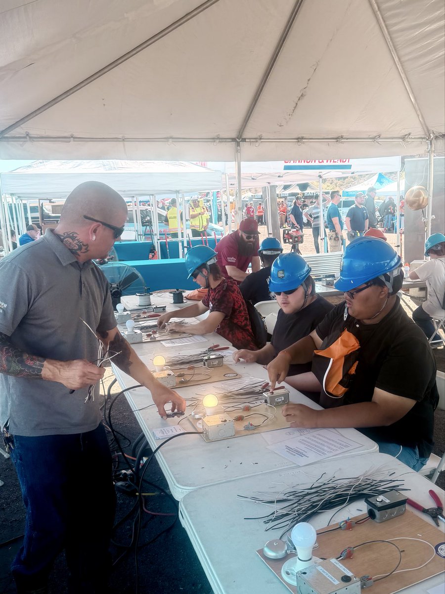 JatcPhoenix's tweet photo. Arizona Construction Career Days 2026 is a wrap! We got to connect with so many students exploring a future in the trades. Thank you to everyone who stopped by and to the staff made this event possible! https://t.co/MXh8ZxThaU