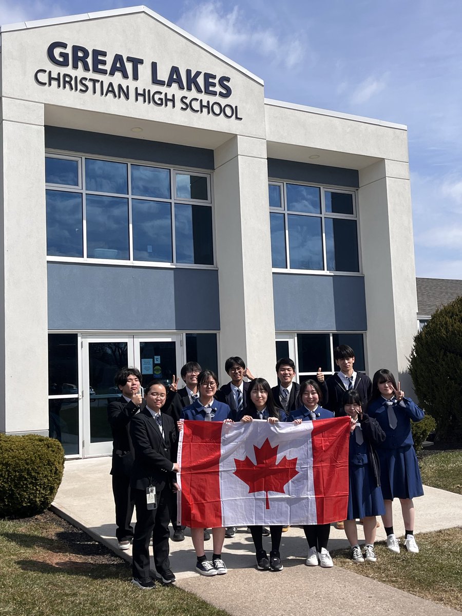 IchKokusai's tweet photo. Great Lakes Christian High Schoolの生徒および教職員の皆様のおかげで、忘れられない思い出と友情を築くことができました。
言葉と行動を通して、神様の愛を示してくださり、��りがとうございました。 https://t.co/stDDYb83iA