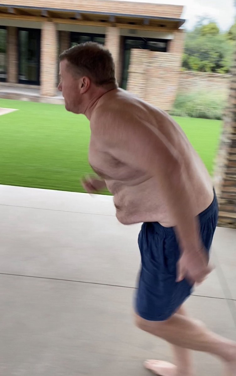 Ryan Mills tweet media