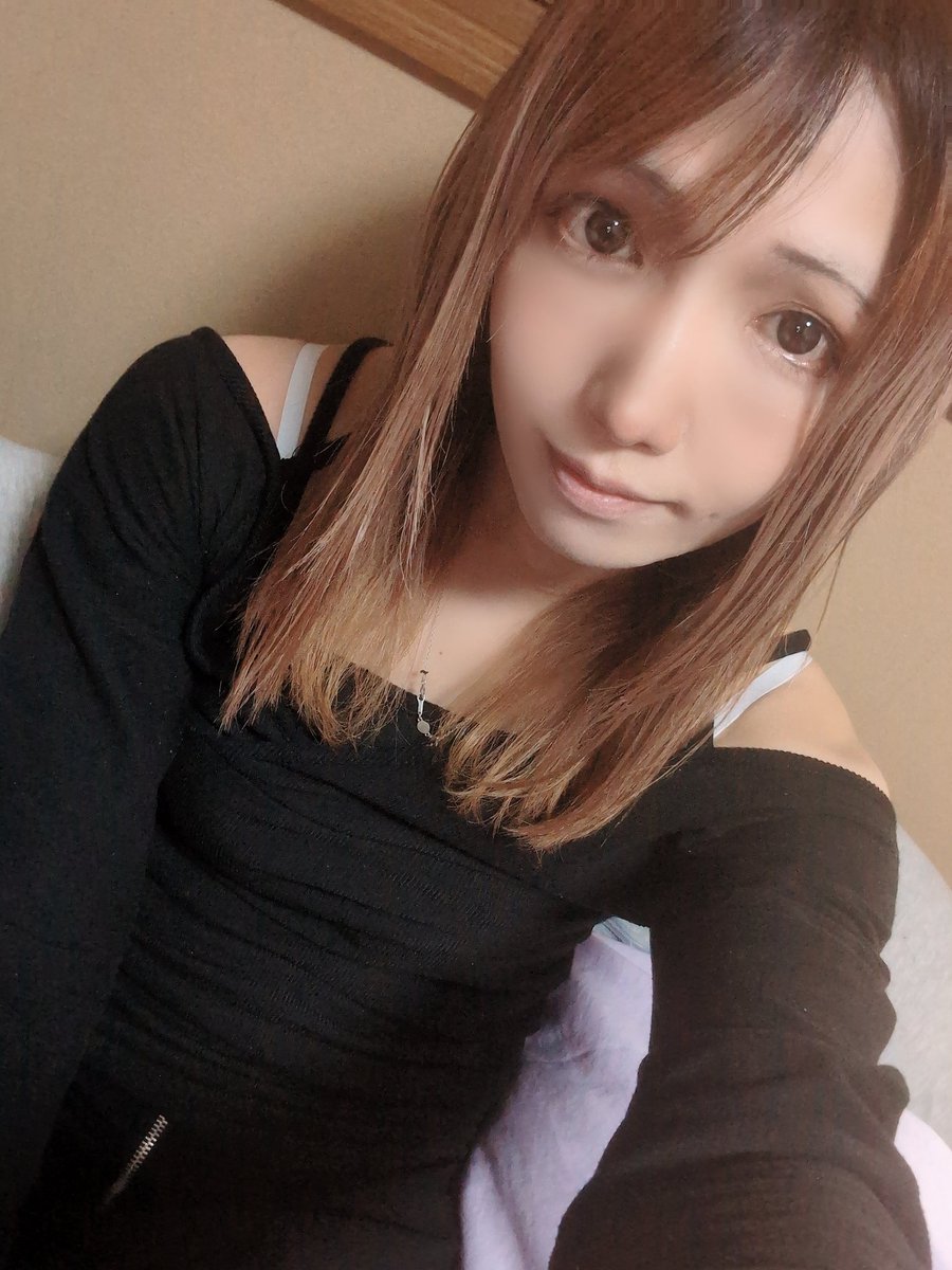 mimimi1019mi's tweet photo. 髪色だいぶ落ち着いたー！！
#男の娘 #ニューハーフ https://t.co/SGimmBrrA4