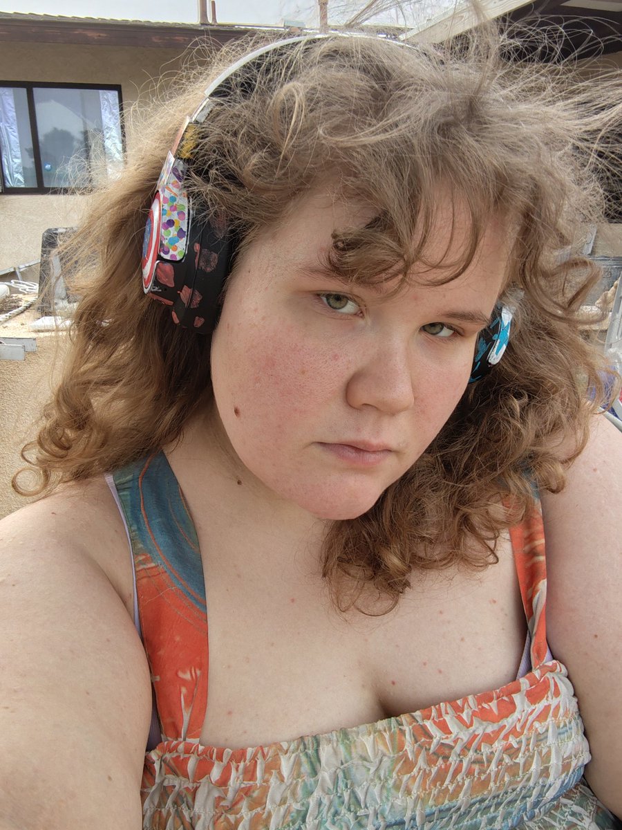 hydrogen bomb 🔞 tweet media