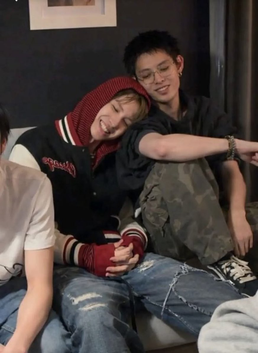 laah 🥨 | ⊙⊝⊜ tweet media