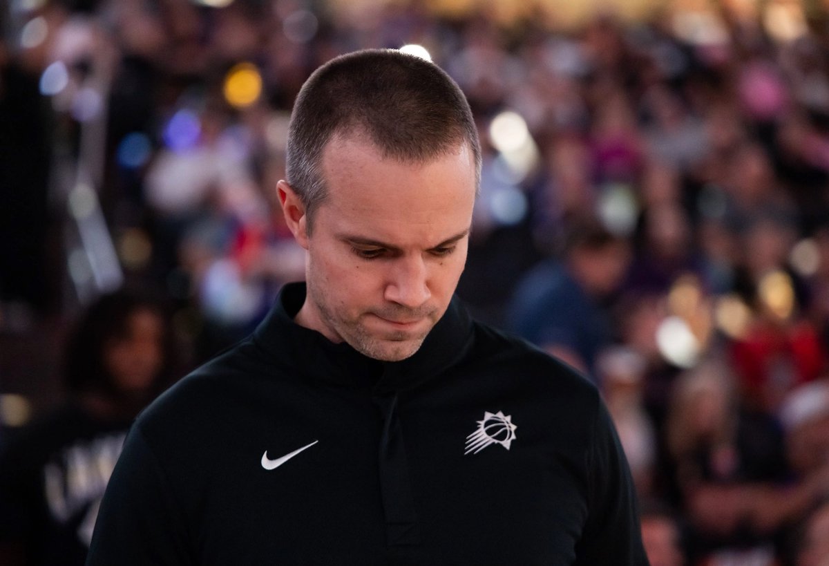 mo🇸🇴✍🏽 tweet media