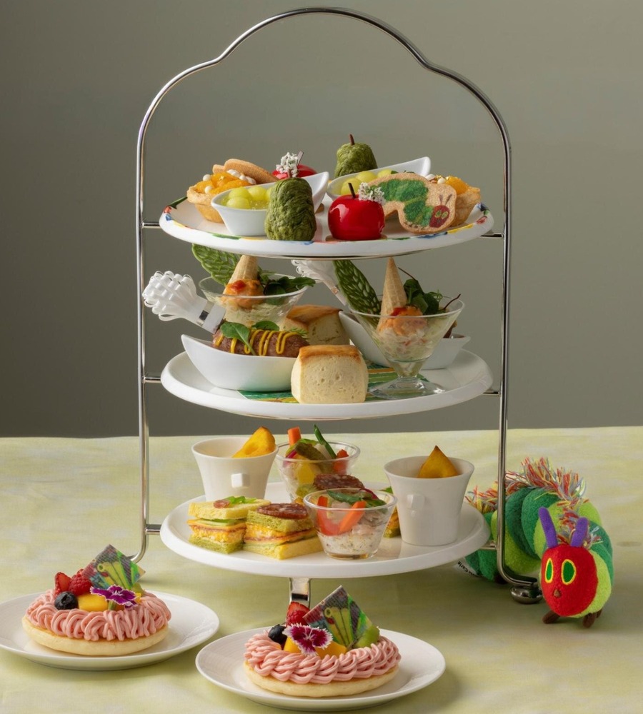 Fashion Press tweet media