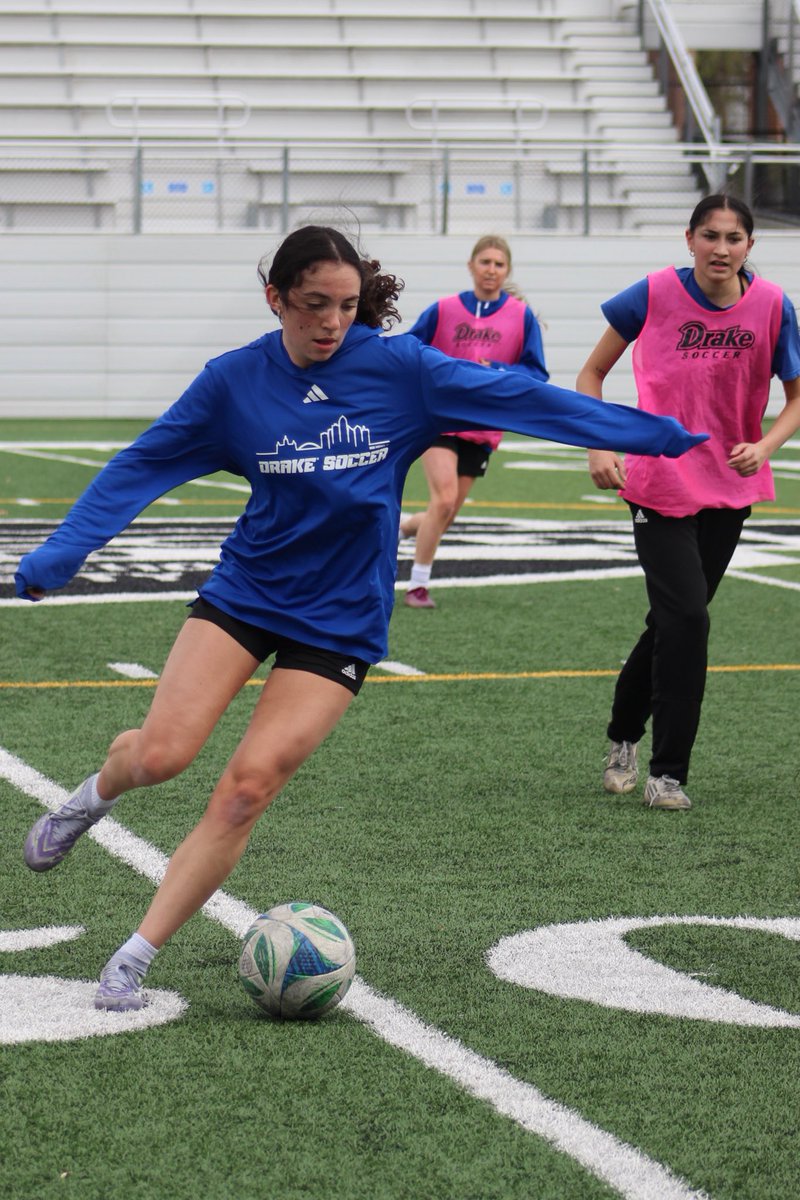 Drake Women's Soccer tweet media