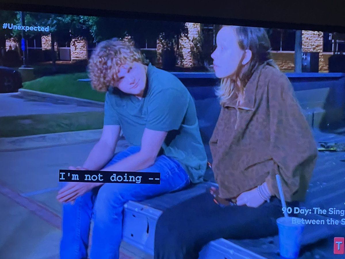 Jaded_Chinx's tweet image. I think she needs anger management more than him. But, what do I know 🤷🏽‍♀️ #Unexpected