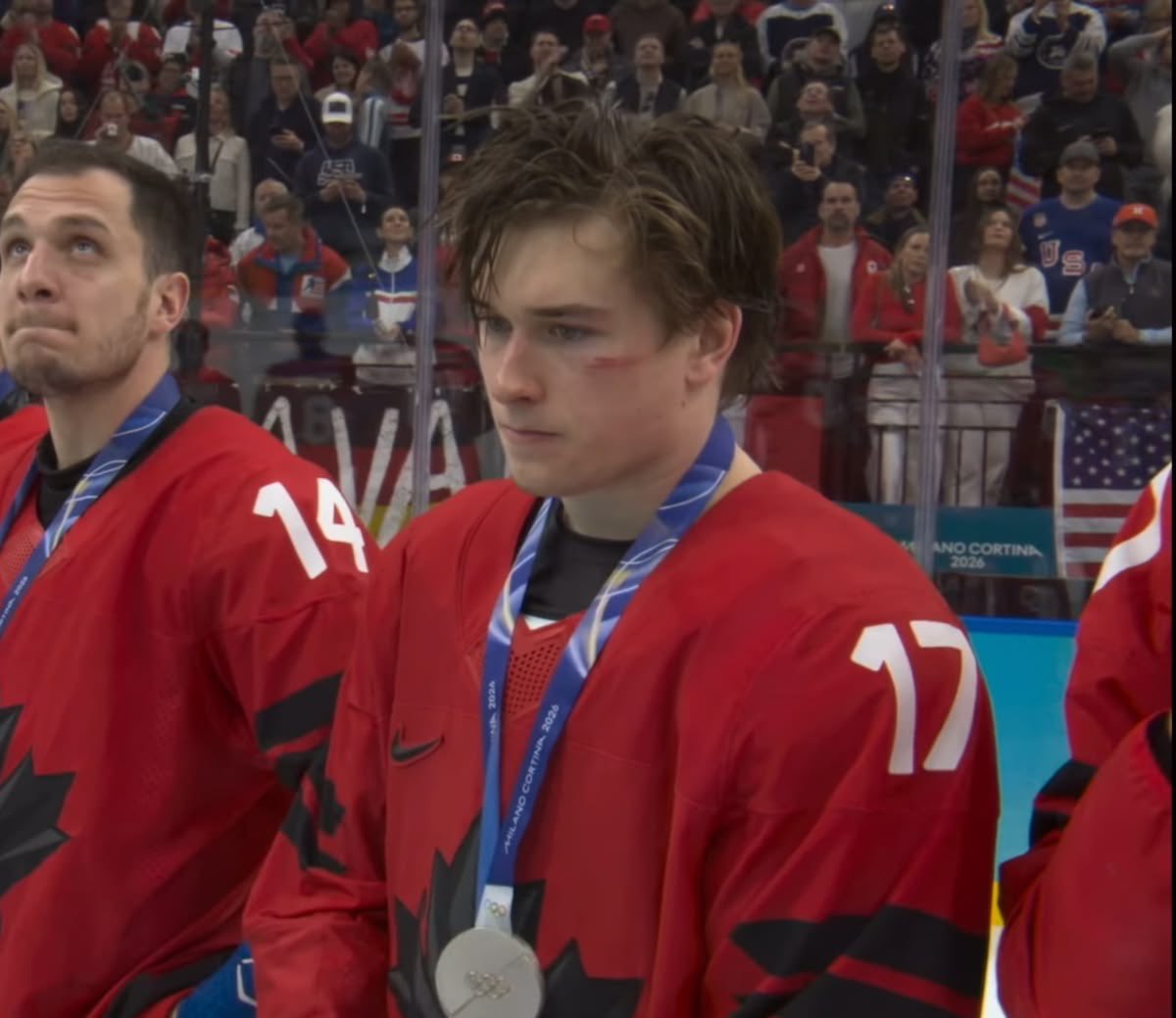 𝑀𝒶𝒸𝓀𝓁𝒾𝓃 𝒞𝑒𝓁𝑒𝒷𝓇𝒾𝓃𝒾 {𝒫𝒶𝓇𝑜𝒹𝓎} tweet media