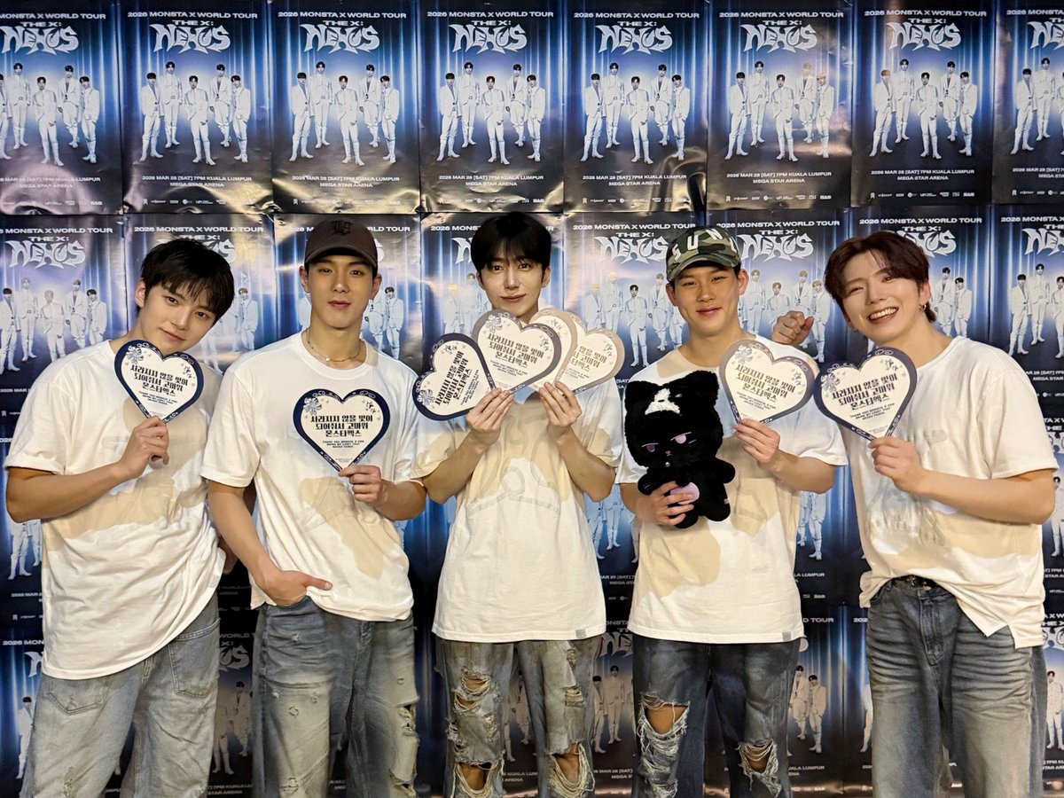 몬스타엑스, '더 엑스 : 넥서스' 쿠알라룸푸르 무대 달궜다…아시아 투어 열기 계속

7년 만 말레이시아 무대 성료…"몬베베들의 열정과 진심, 공연 내내 감동"

'음악적 확장→다채로운 솔로 역량' 입증

[사진 = 스타쉽엔터테인먼트]

#몬스타엑스 #MONSTAX # MONSTA_X