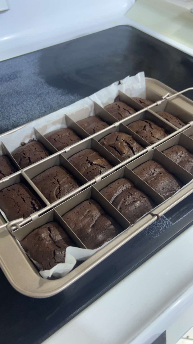 ملكع tweet media