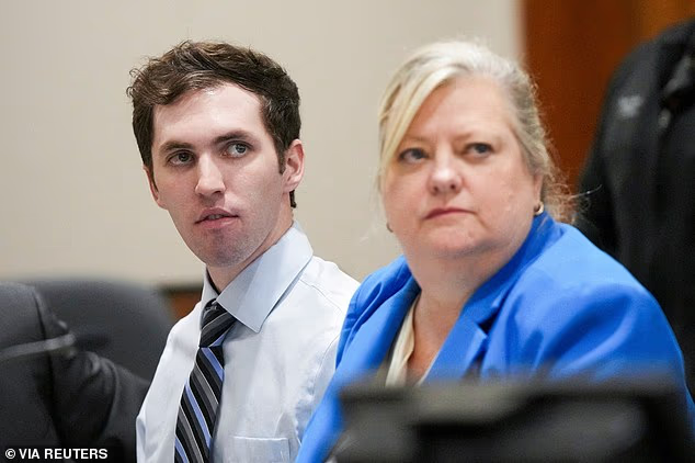 Mario Nawfal tweet media