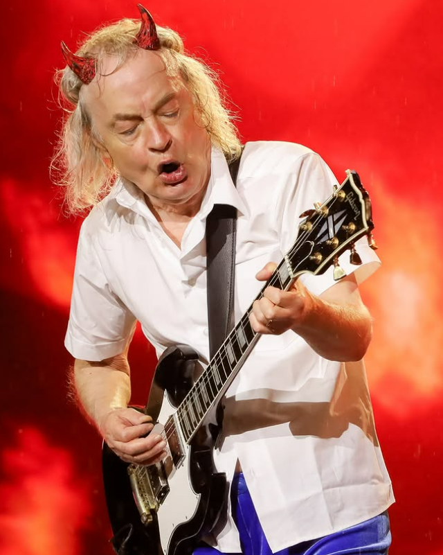 Rock and Roll Garage tweet media