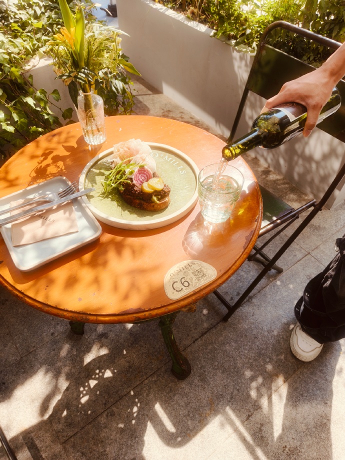 ตะวัน ผู้เจริญ tweet media