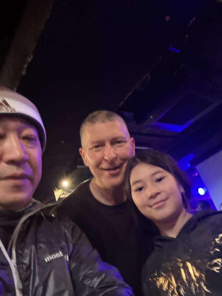 rocktj2016's tweet image. オンラインでギターのレッスンしてくれる人いますかね？英語可

生徒さんイタリア人の子どもなんですが😅😅

昨日のライブで刺激受けまくっちゃった見たいです。

#dollparts
#dizzyreverse
#dreamy
#bbts
#椎名ひかり
#wisteria
#undyingwords