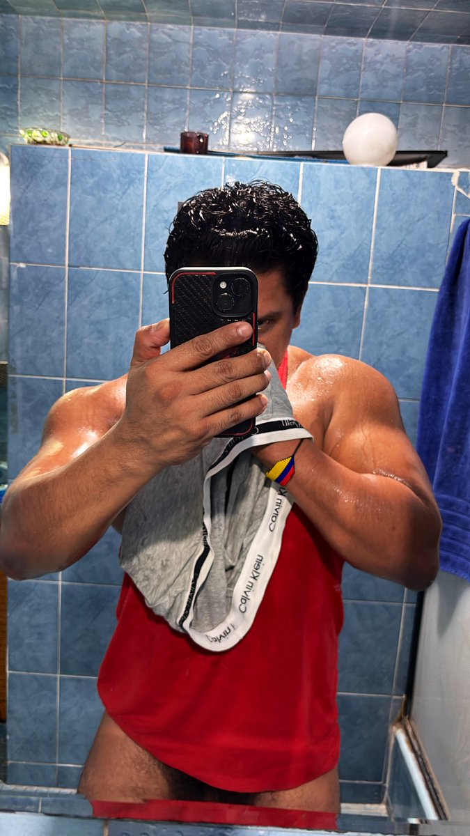 rumwithcoke tweet media