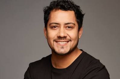 Oigan el Gerson Rossinelli se puso bravo para defender a su futura hijastra 🤣🤣🤣🤣
#ValentinaValiente #LatinaTelevision