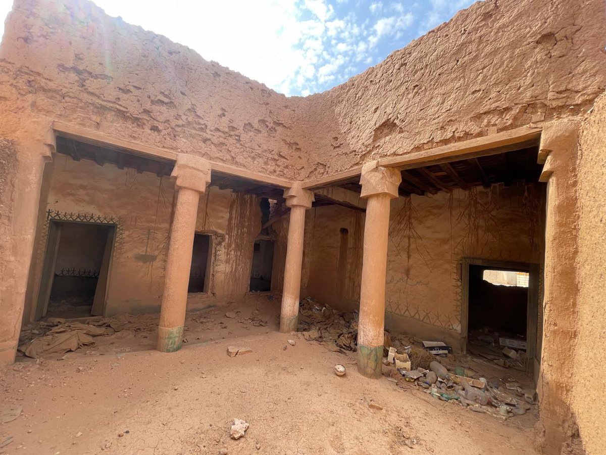 المصادر الأصلية tweet media