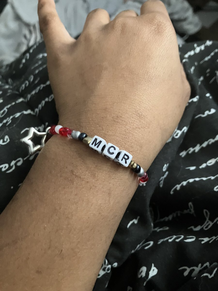 mikey/vlad⭑! c📀mms open ! tweet media