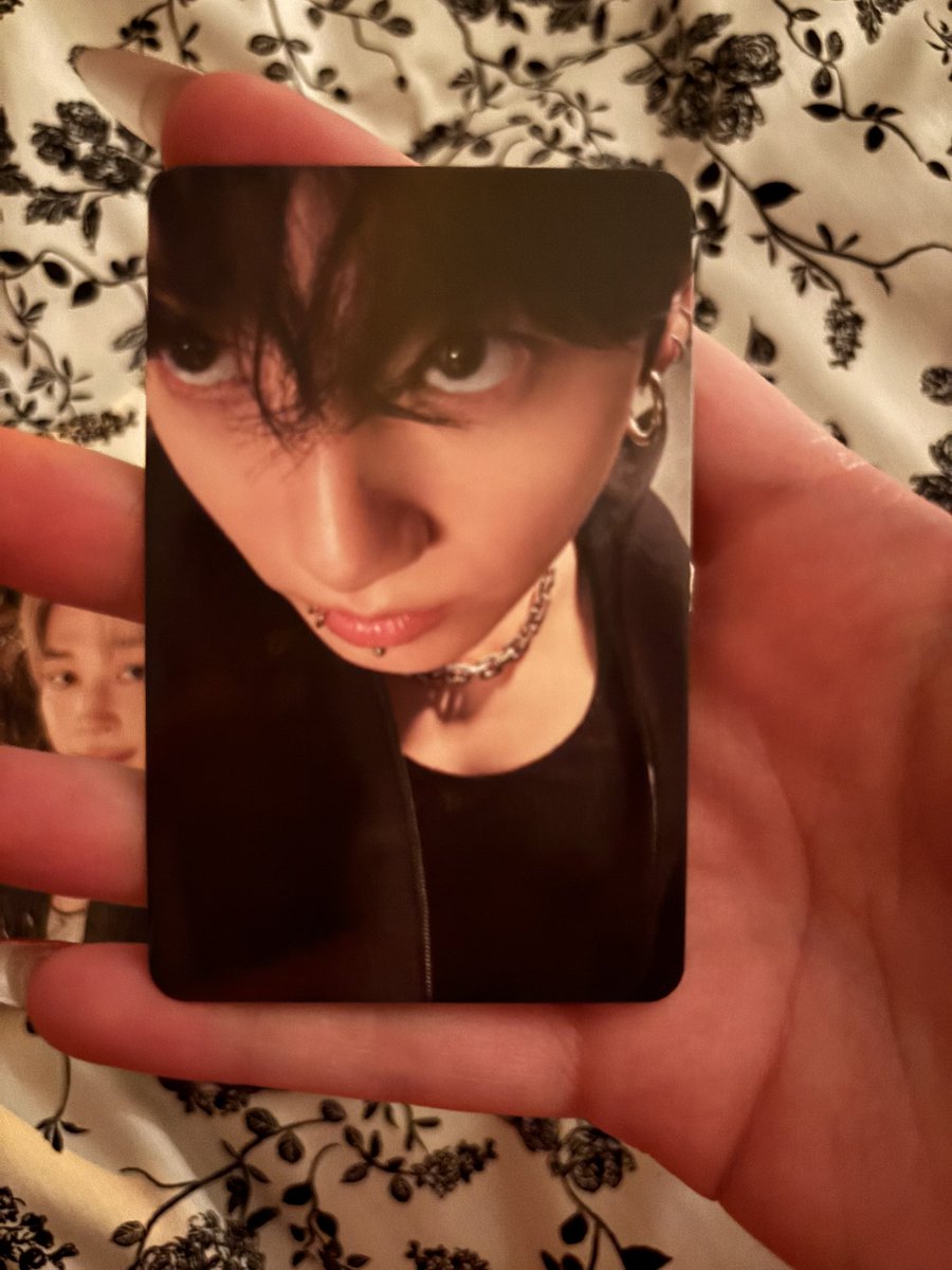 Bna ⁷ ⟭⟬ tweet media