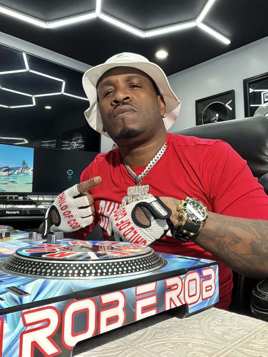 DJROBEROB Child Of God tweet media