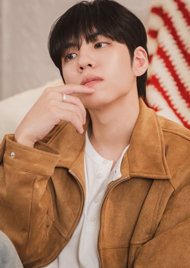 잘생김 ㄷㄷㄷㄷㄷㄷ