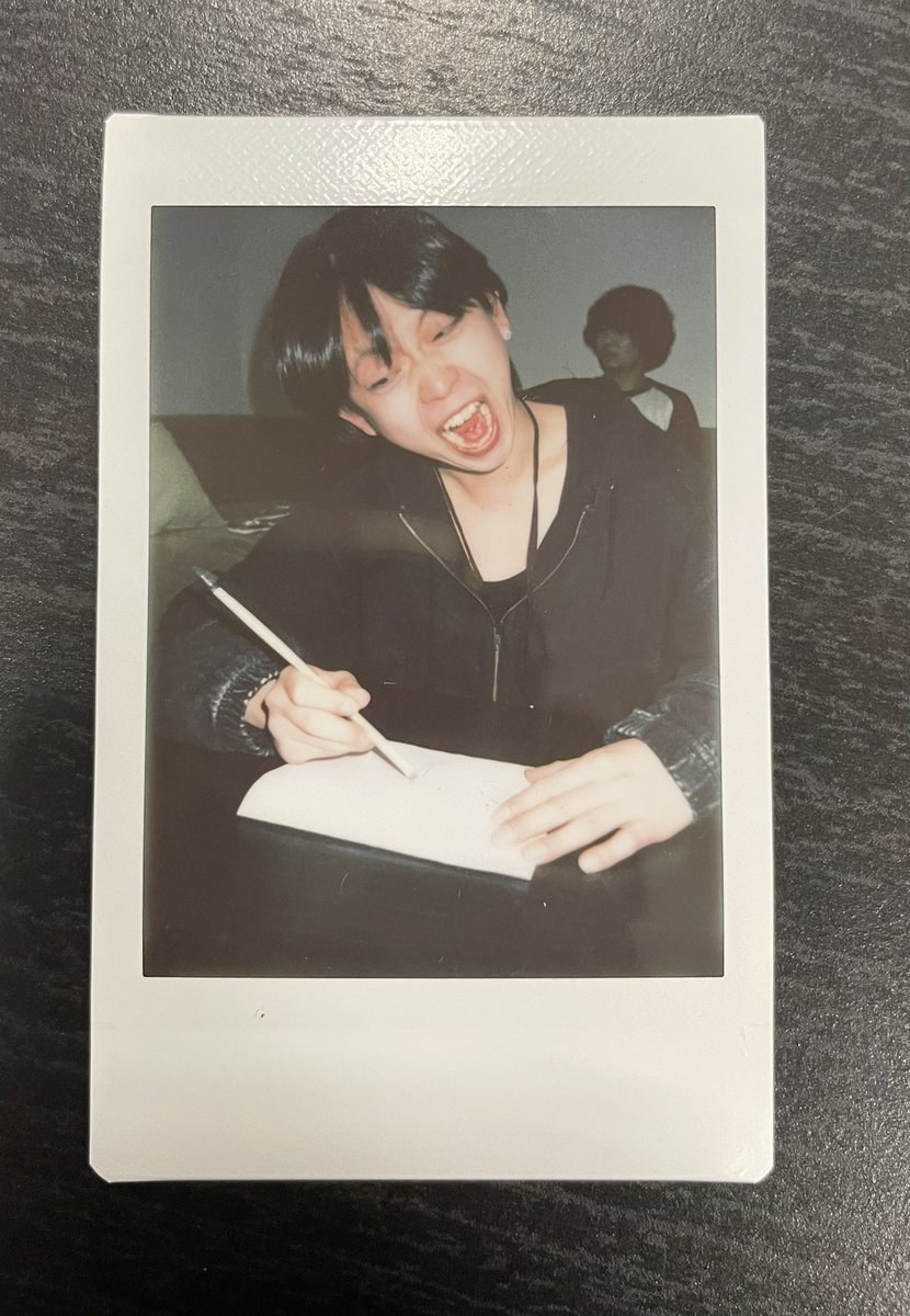 しゅうた クレナズム tweet media