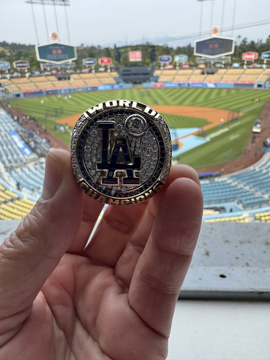 Tim Neverett tweet media