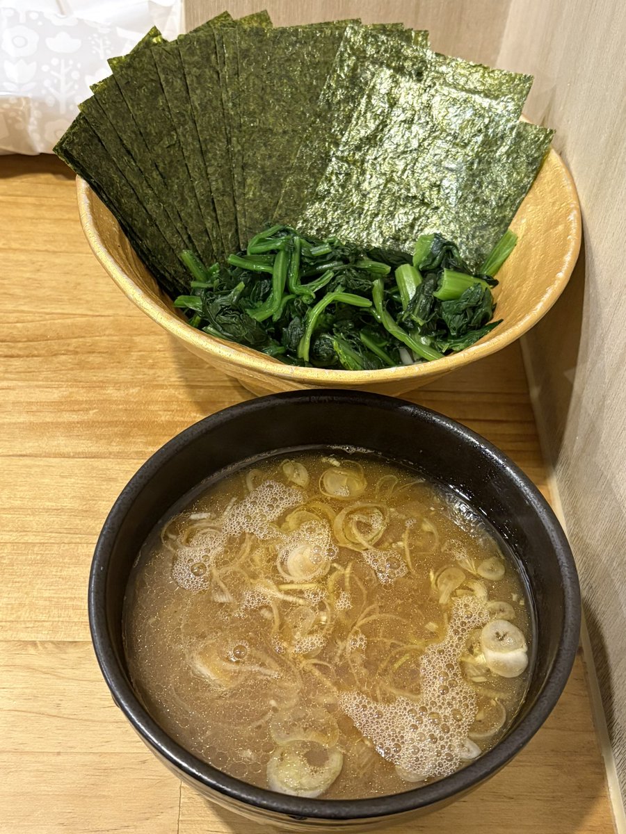 boochan. tweet media