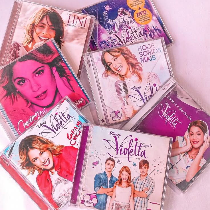 frica ໑ tweet media