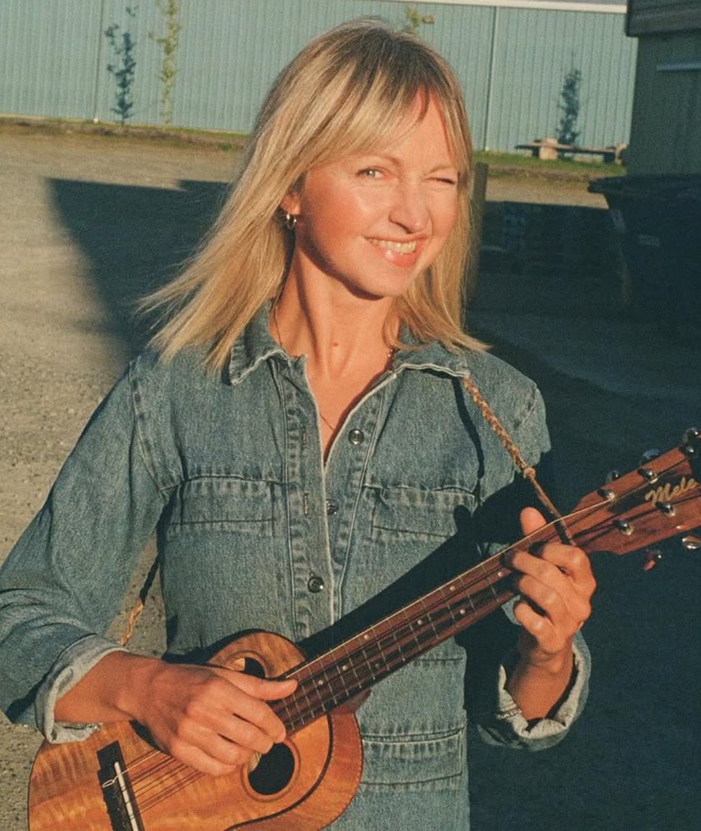 Cartoon Base tweet media