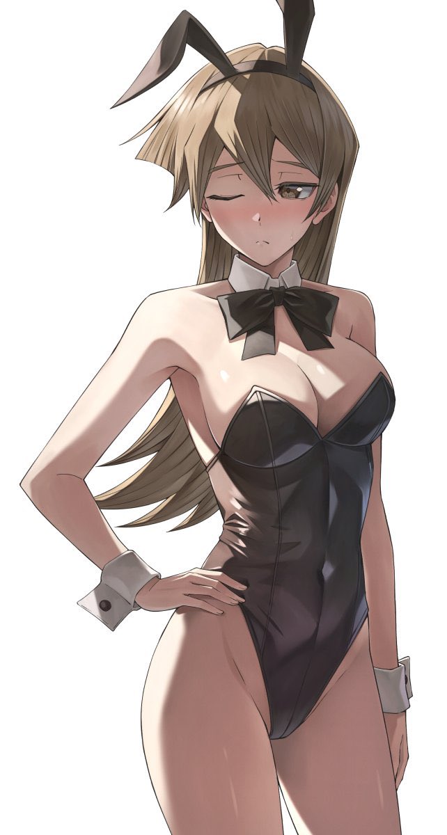 𝐄𝐲𝐞𝐬 𝐮𝐩 𝐡𝐞𝐫𝐞.ᐟ tweet media