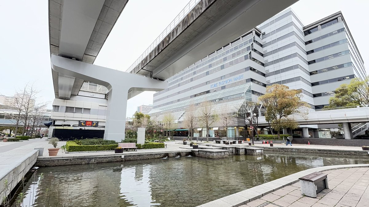 だいまつ tweet media