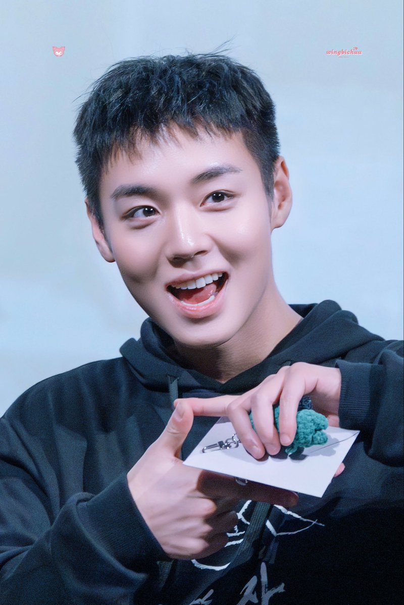 윙비츄 tweet media