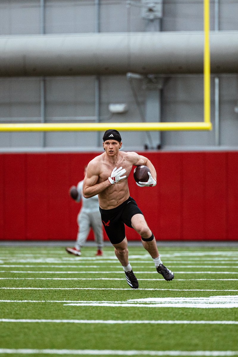 EWUFootball's tweet photo. Showed up and showed out at Pro Day‼️

#GoEags #EKG #ProDay2026 https://t.co/NXZDpU8igX