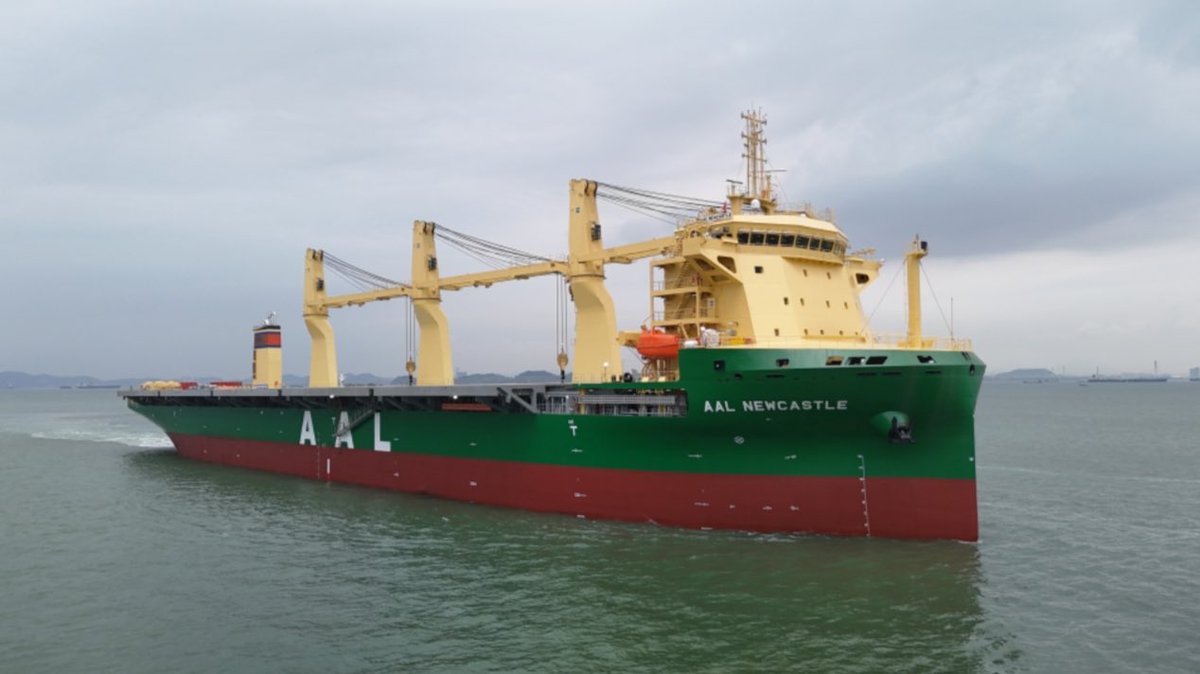 AAL Shipping tweet media