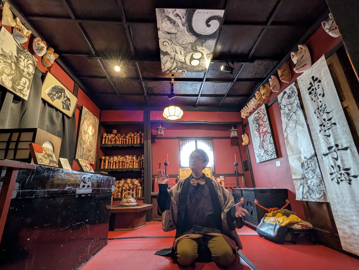 次回開催は5/30㈯17時～ 場所は変わりまして京都伏見 スタジオ阿波橋！
5/29-6/3阿波橋特別展(グループ展)「 #四神展 」と併催となります。蘭陵亭、四神描きます🐉🐦‍🔥🐅🐢乞うご期待！ #シシン展