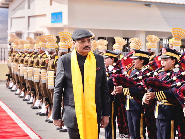 Lt Col Amol Awate(Veteran),IAS🇮🇳 tweet media