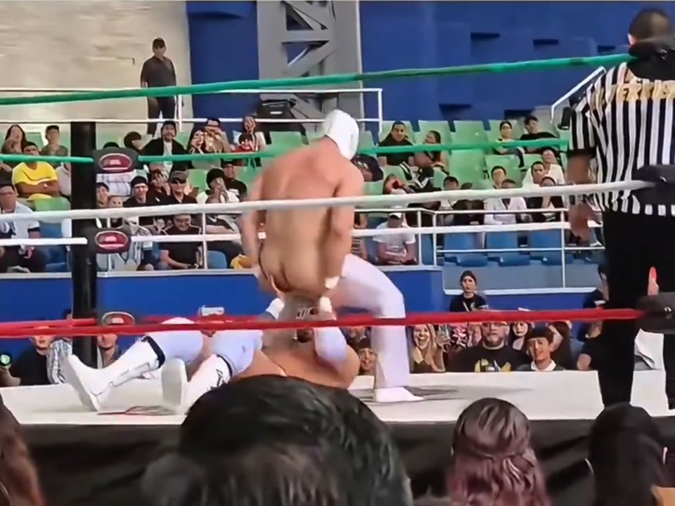 Lucha Libre Caliente 🤼‍♂️ tweet media