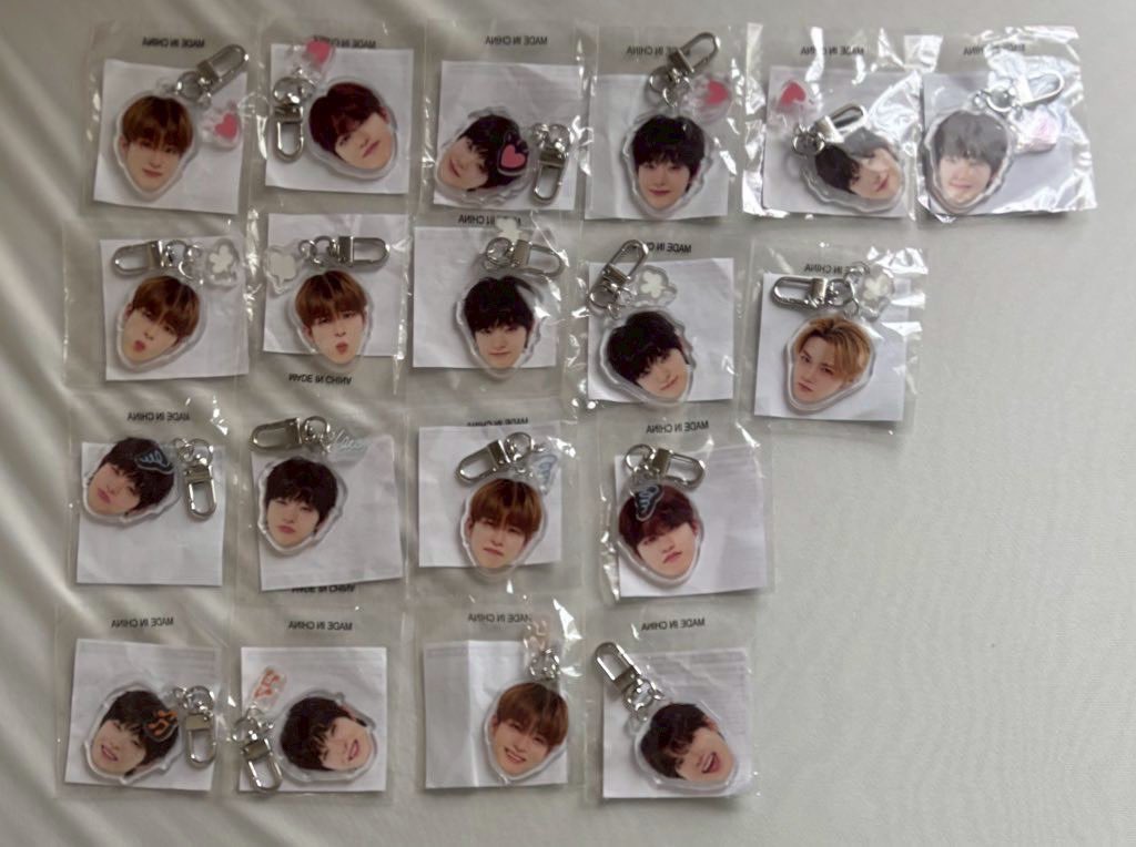 キナ【固ツイ必読】 tweet media