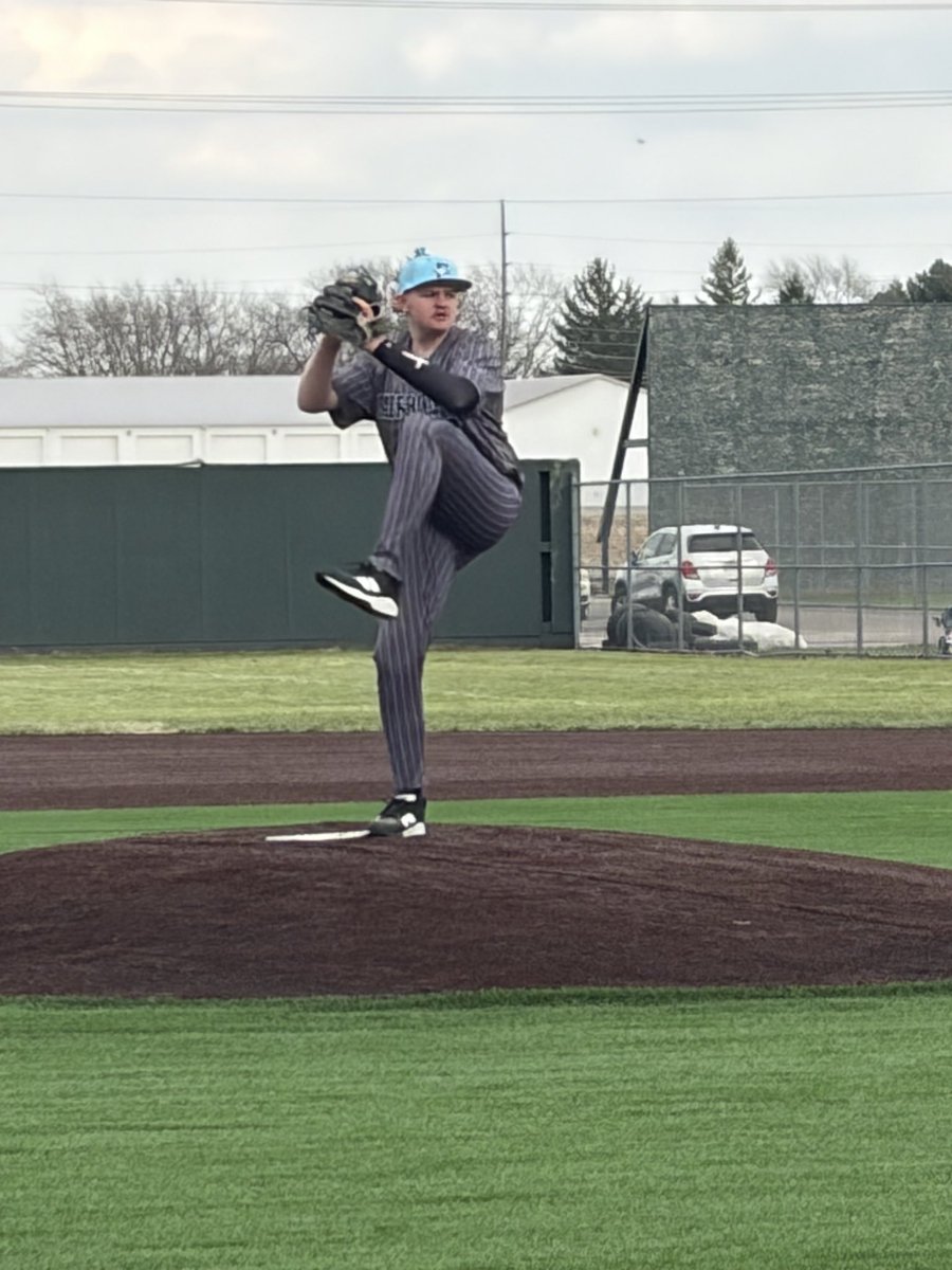 Dillon Efaw tweet media