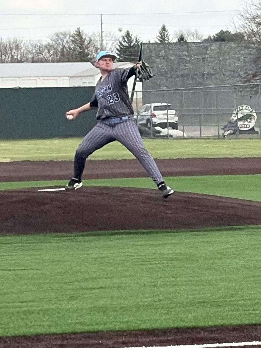 Dillon Efaw tweet media