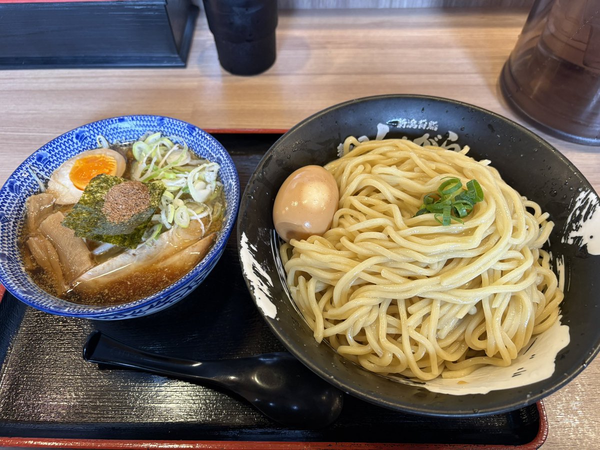 人生これから tweet media