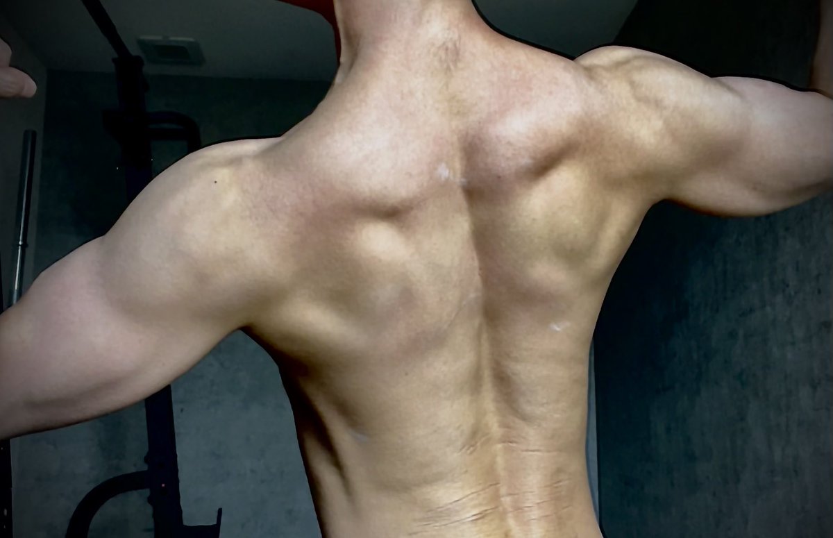 雲呑(わんたん) tweet media