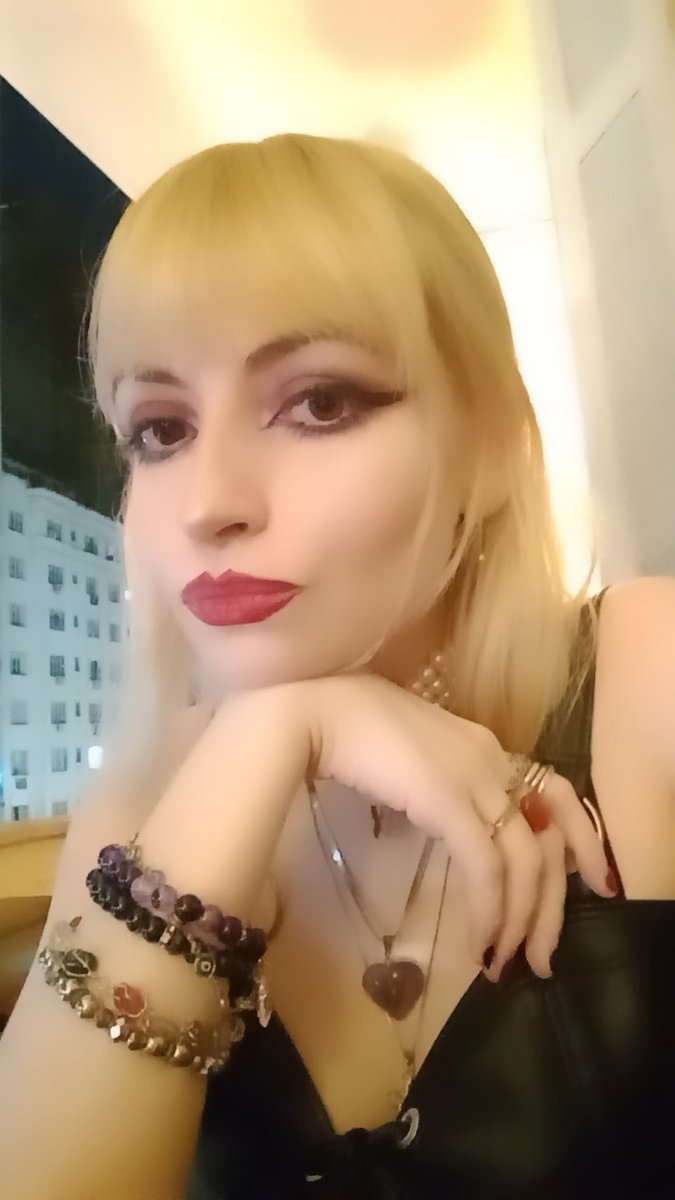 BRUNA CALCANHOTTO GALVÃO ♦ tweet media