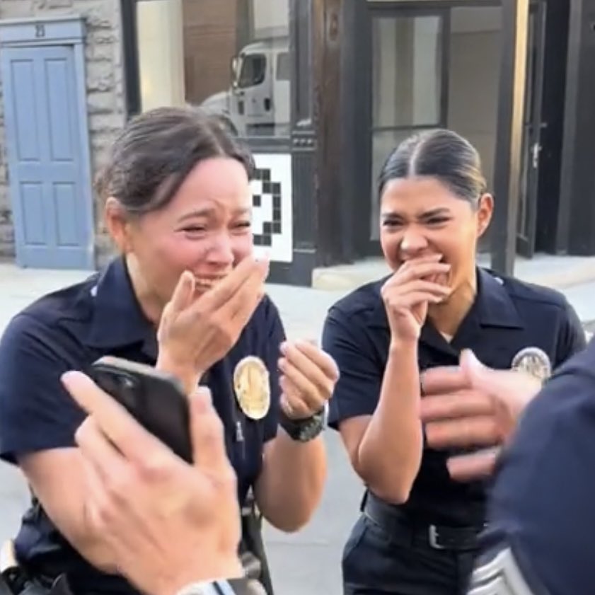 pat c ❀.࿔* tweet media