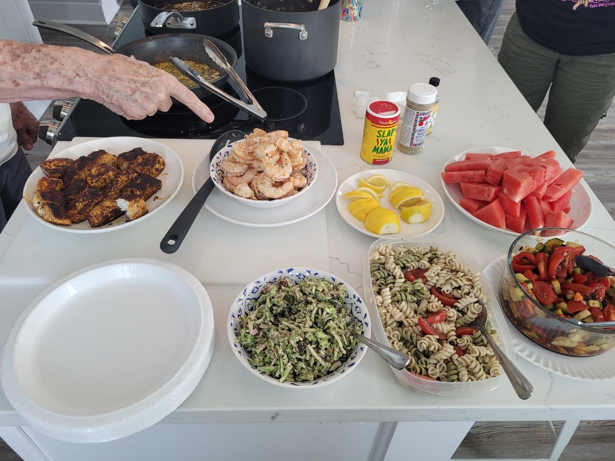 DoubleChiliCheese tweet media