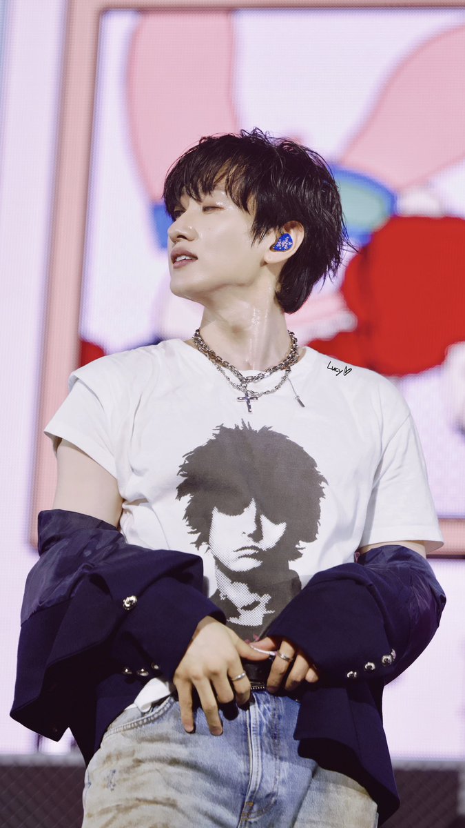 露西西嘻嘻-Lucy tweet media