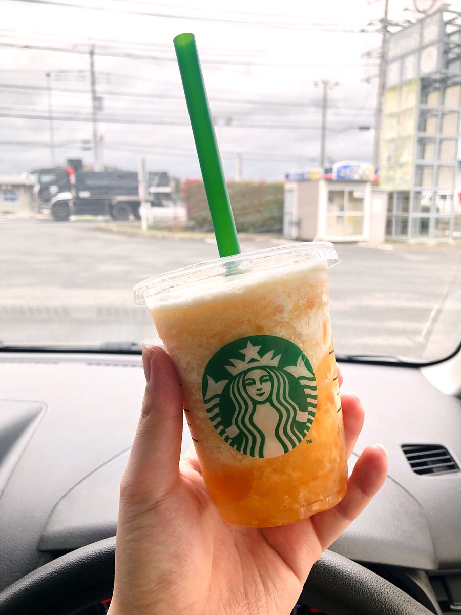 🍊シトラス&amp;ハニーソルベティー🍯
さっぱりしててシトラスの香りがスッキリしててめちゃうまだった✨
 #スタバ