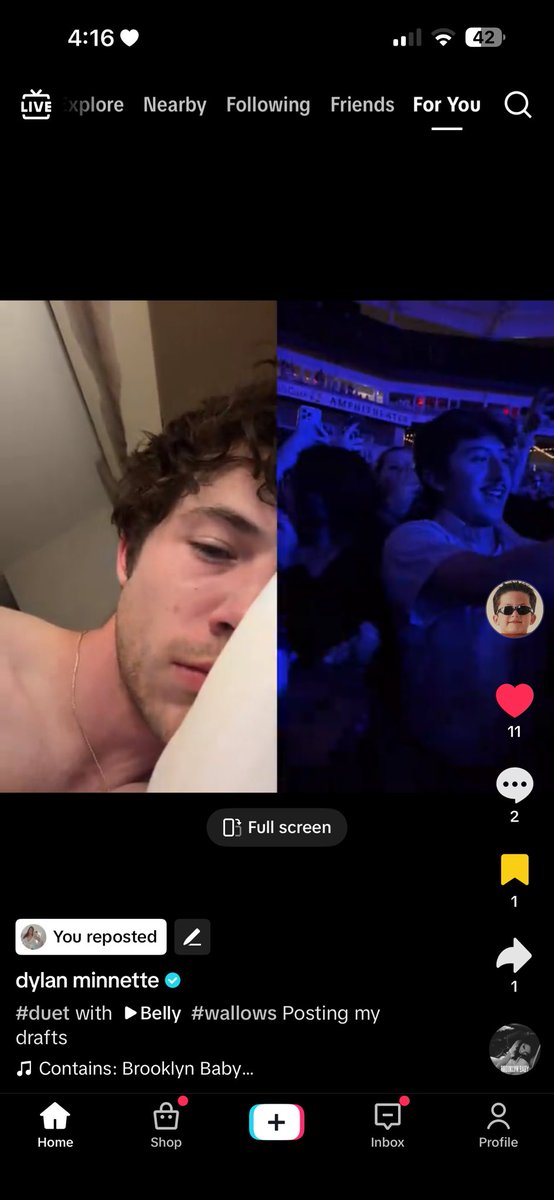 am𝜗𝜚 tweet media